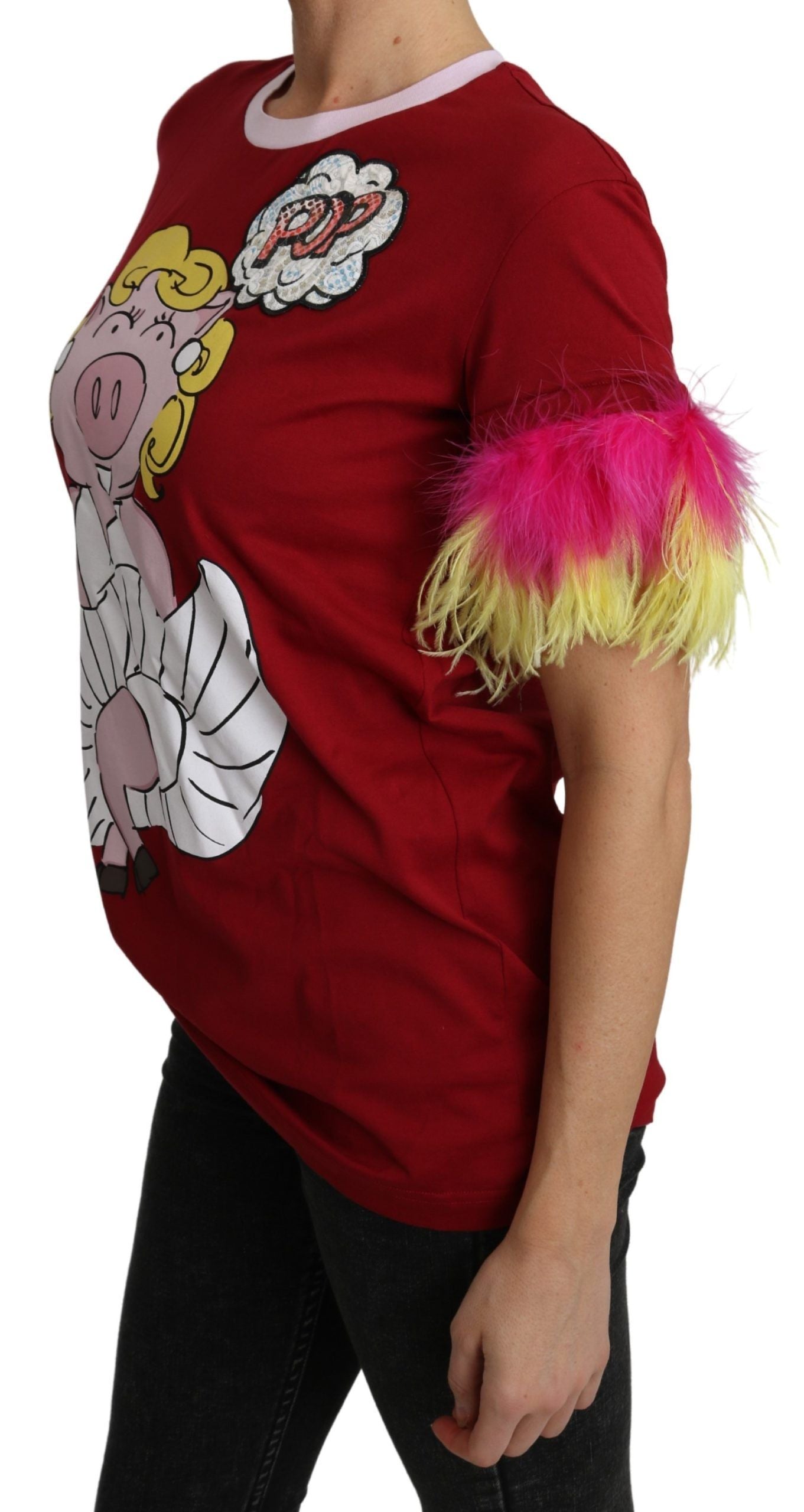 Camiseta con mangas de plumas y estampado de cerdo rojo de Dolce &amp; Gabbana