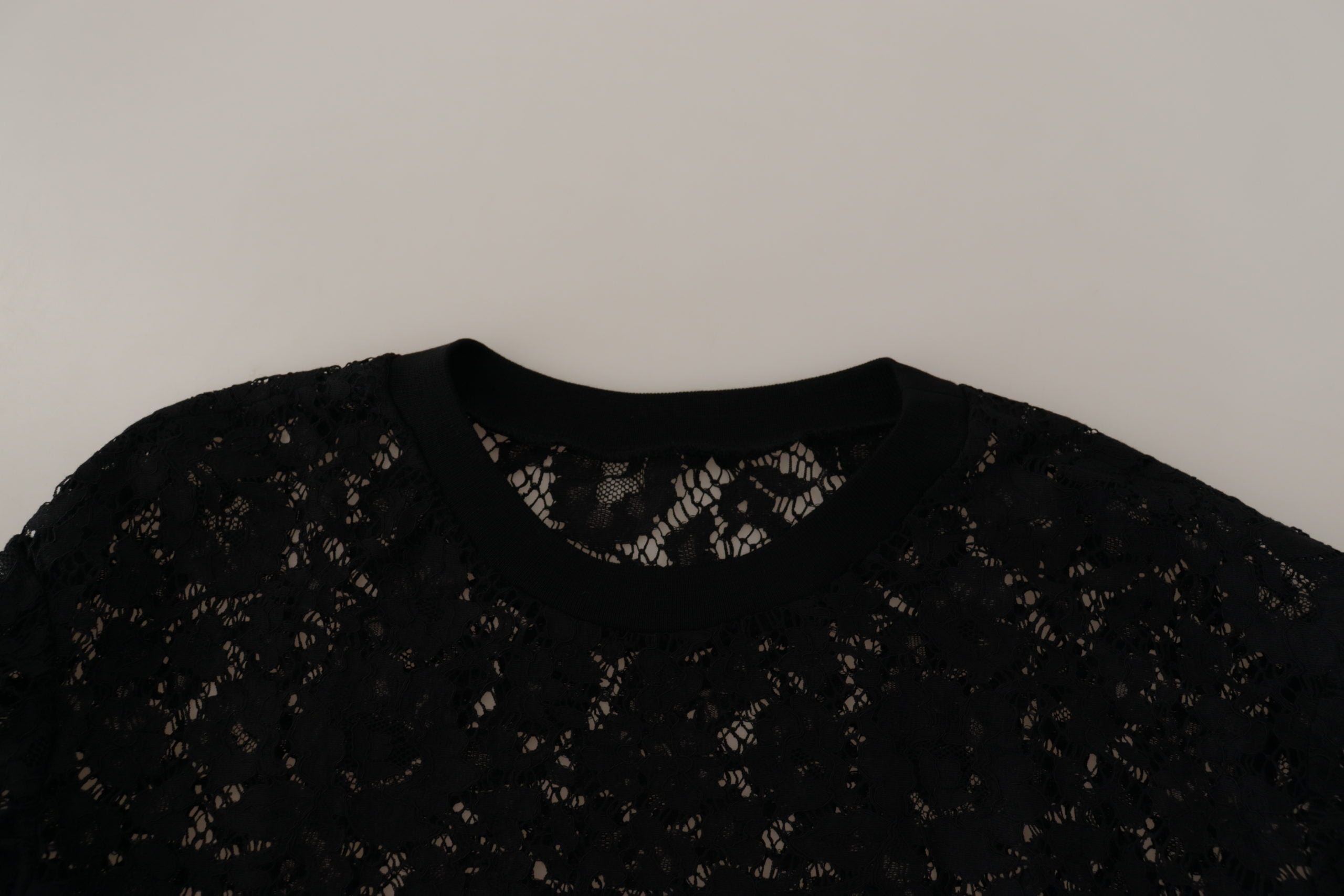 Blusa Sicily de encaje floral negra de Dolce &amp; Gabbana