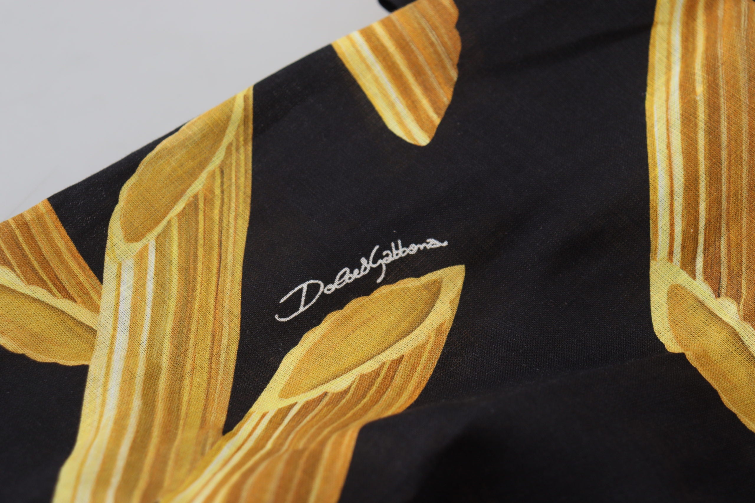 Camisa informal de lino Penne Rigate negra de Dolce &amp; Gabbana