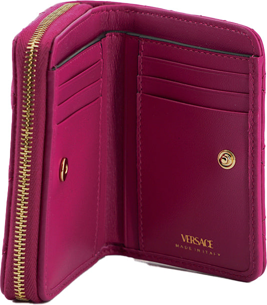 Elegante cartera de piel acolchada morada de Versace