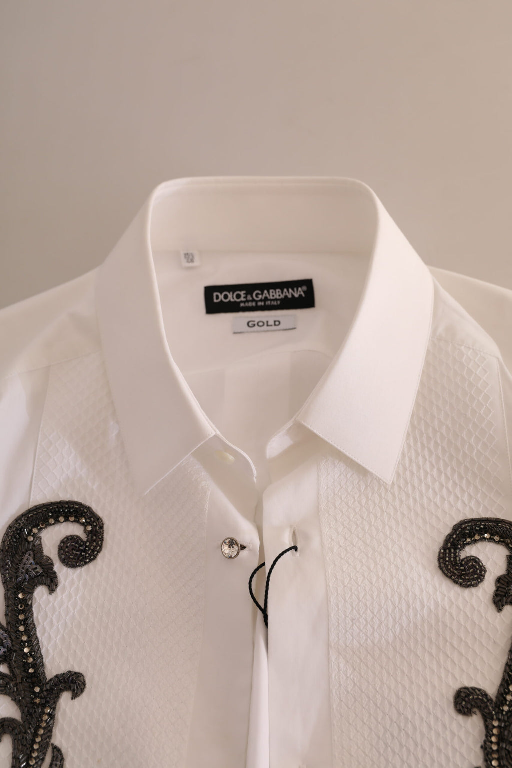 Camisa barroca de corte entallado de esmoquin blanco de Dolce &amp; Gabbana