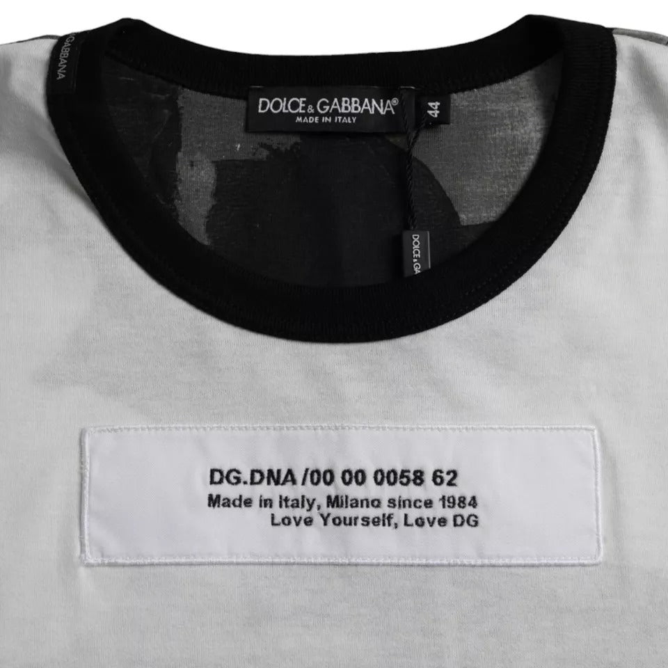 Camiseta de cuello redondo con estampado de camuflaje blanco y negro de Dolce &amp; Gabbana