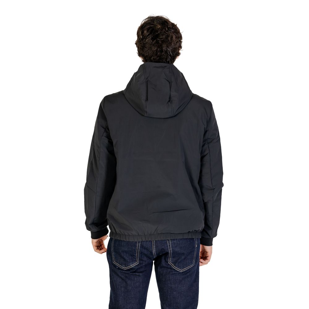 Chaquetas y abrigos de poliéster reciclado negro de Calvin Klein