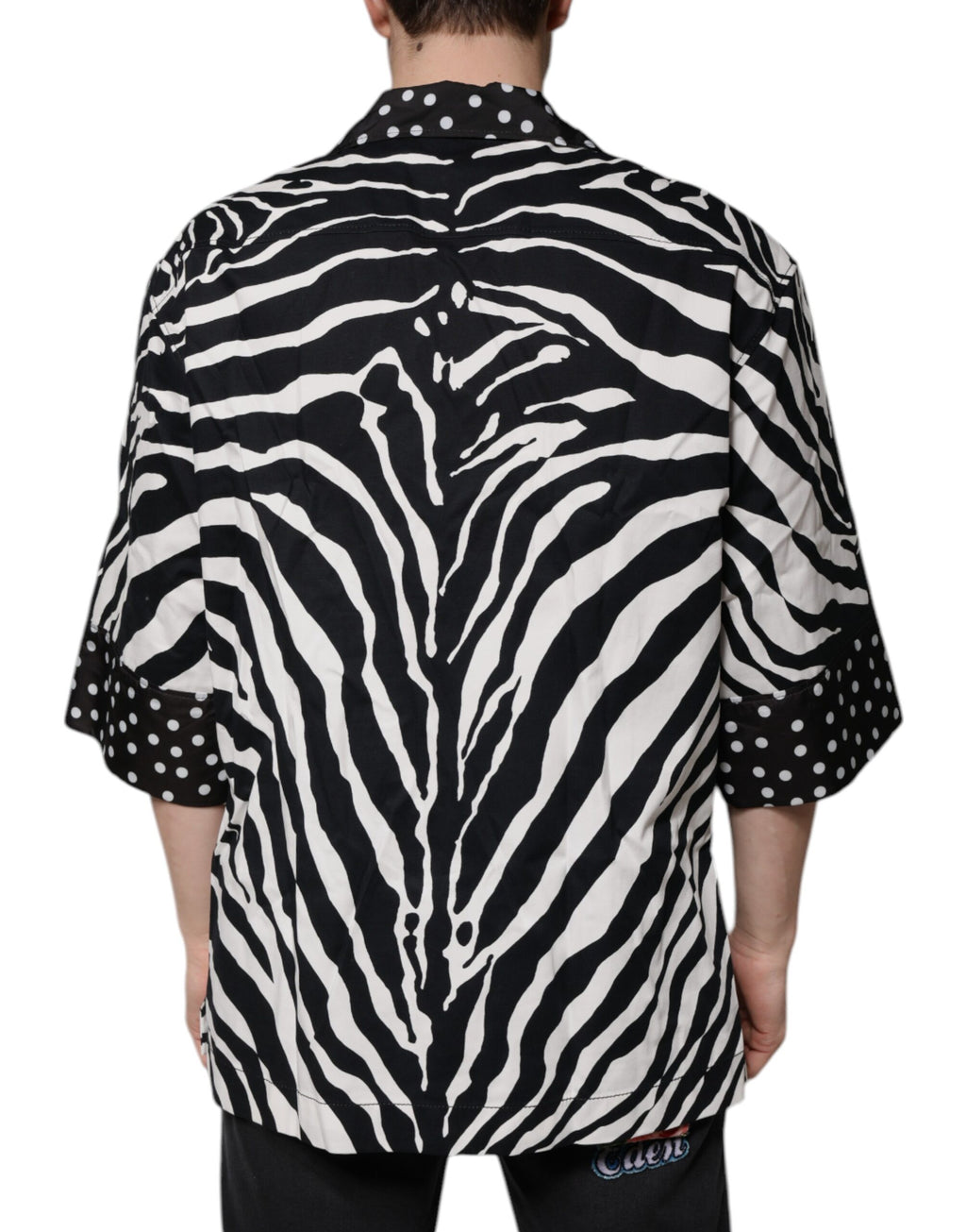 Camisa oversize con botones y estampado de cebra en blanco y negro de Dolce &amp; Gabbana