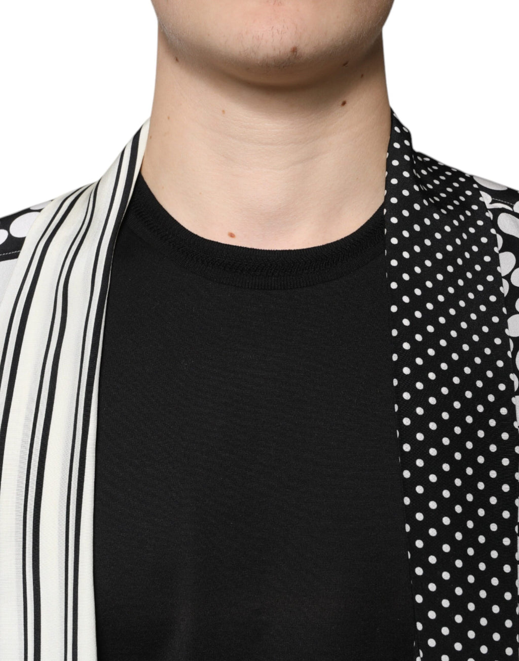 Camisa casual de seda con lunares blancos y negros de Dolce &amp; Gabbana para hombre