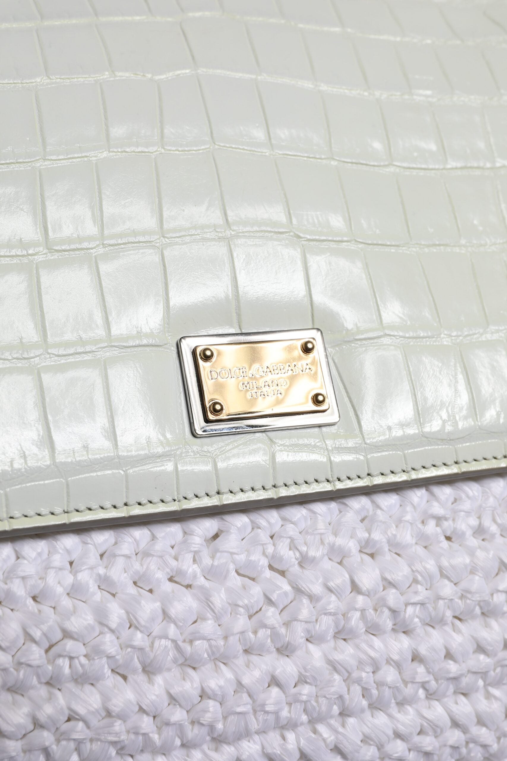 Bolso bandolera con asa superior de piel de rafia blanca de Dolce &amp; Gabbana