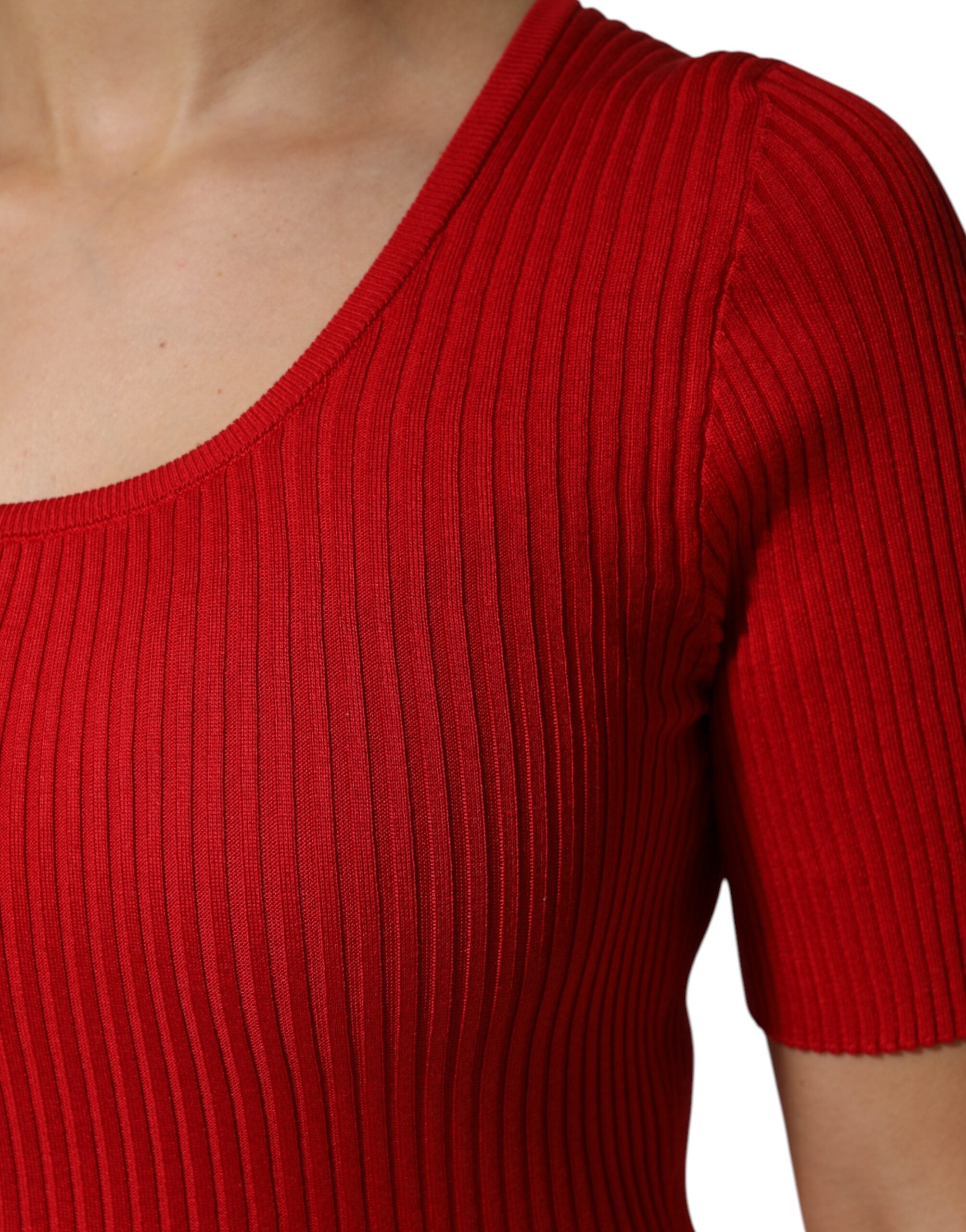 Top tipo jersey rojo de manga corta y cuello redondo de Dolce &amp; Gabbana